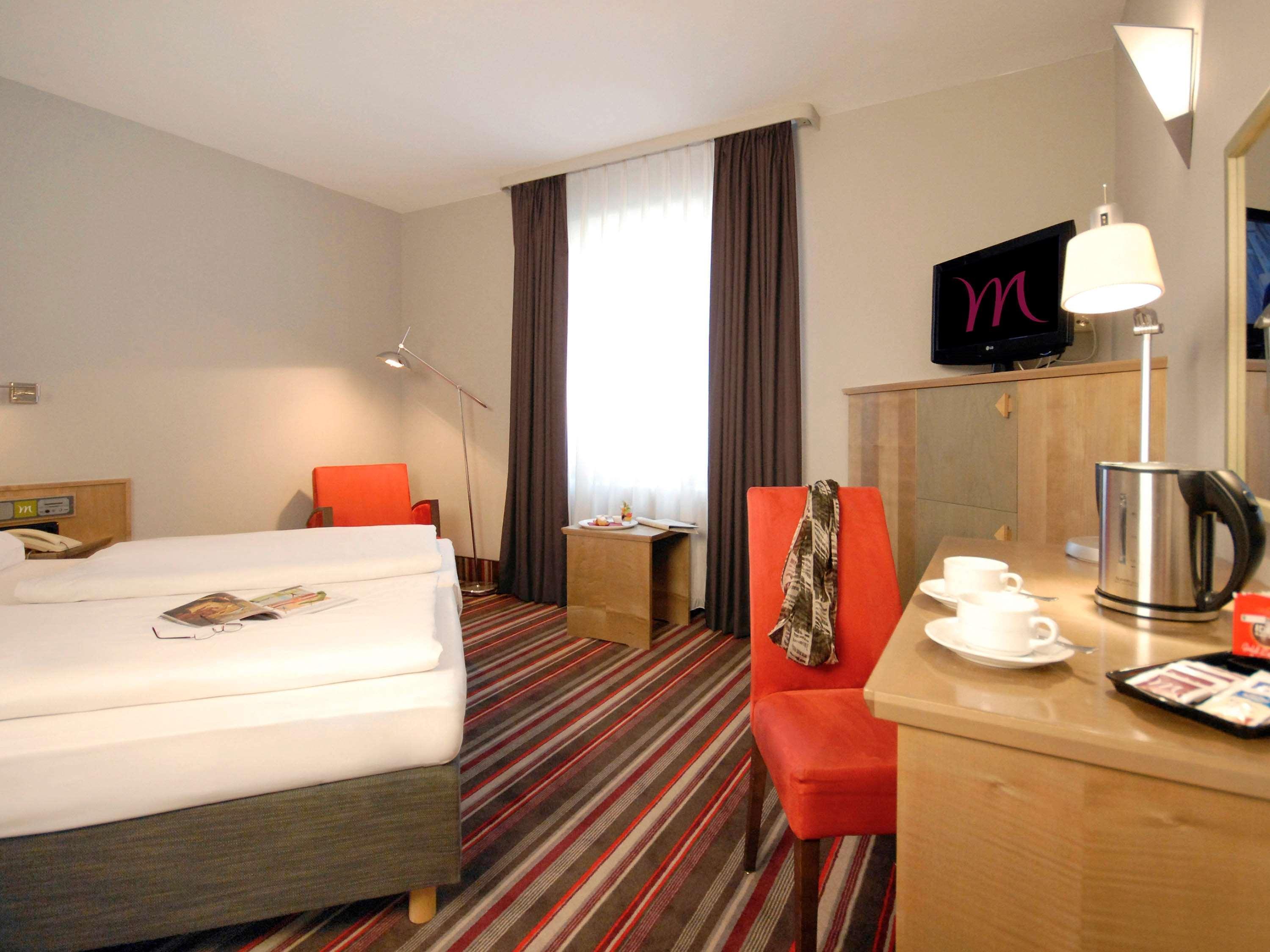 Mercure Hotel Bad Homburg Фридрихсдорф Екстериор снимка
