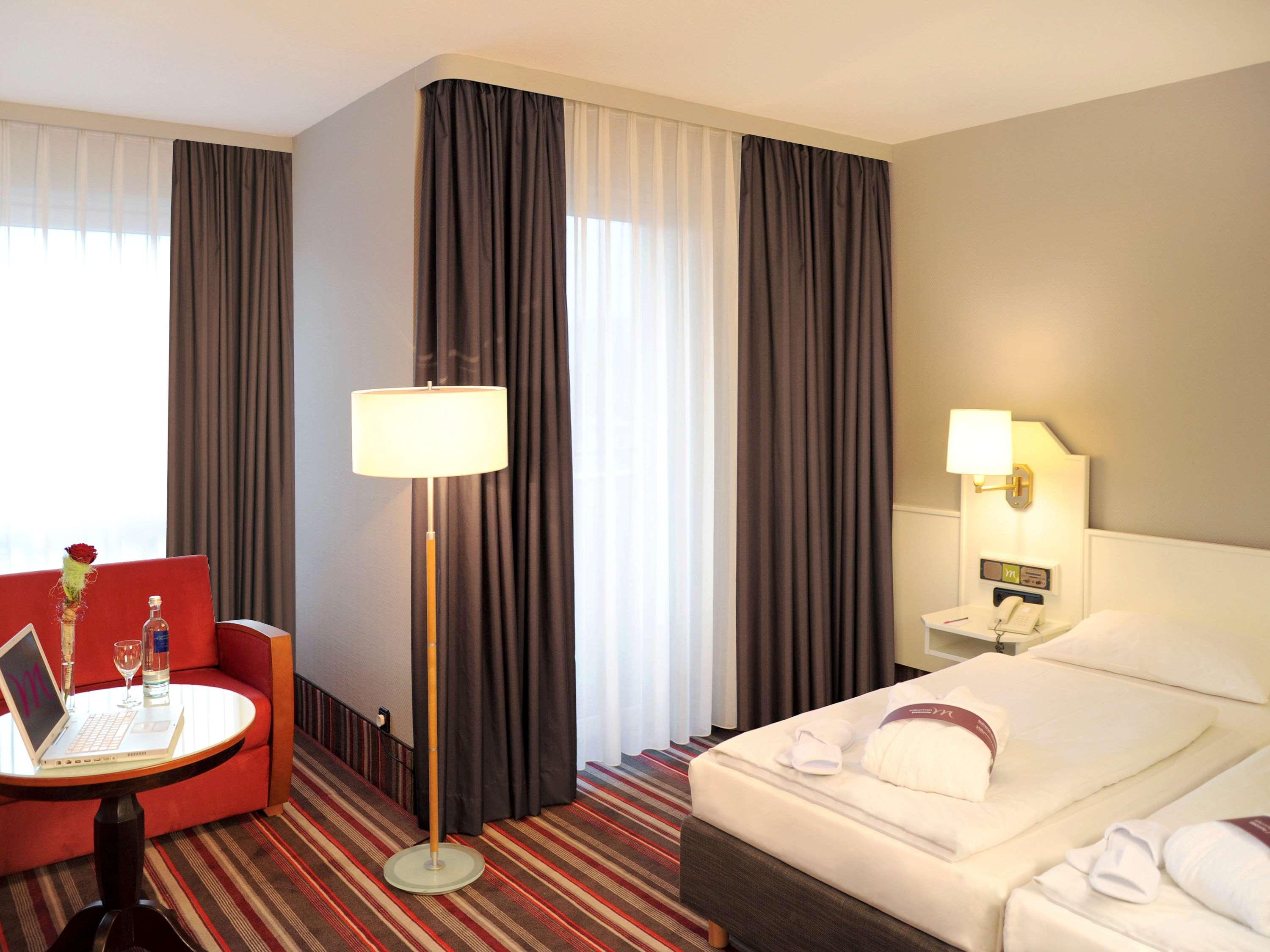 Mercure Hotel Bad Homburg Фридрихсдорф Екстериор снимка